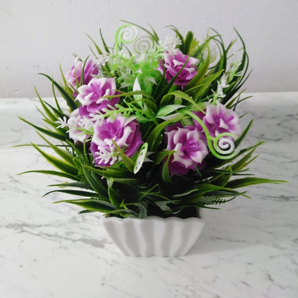 GENERICO - Flores artificiales arreglo floral jardin en LILA