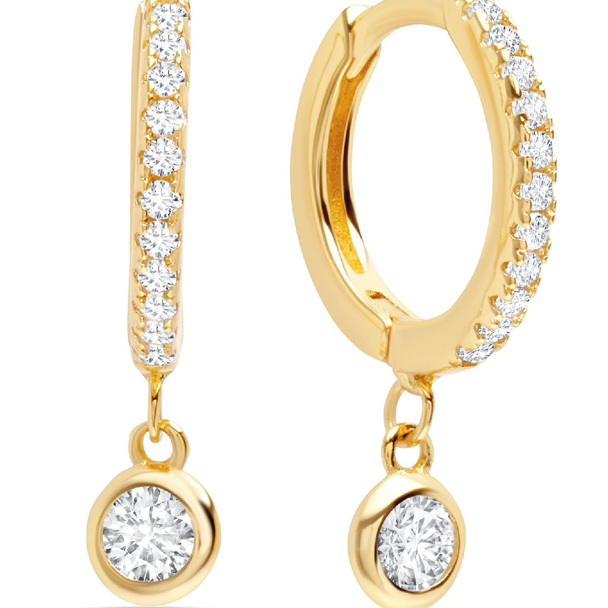 CRISLU - Aretes de Argollas Pavé Huggies con circonita biselada - C de CRISLU