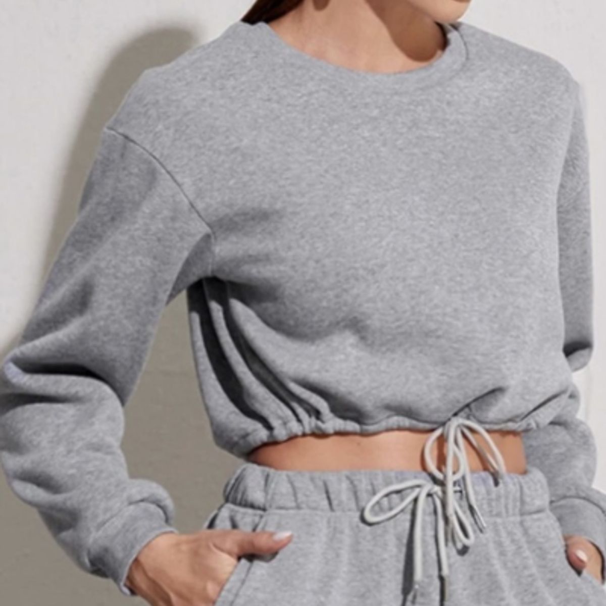 GENERICO - Polera Crop Mujer Manga Larga  Casual y Deportiva - Con ajuste en la Cintura