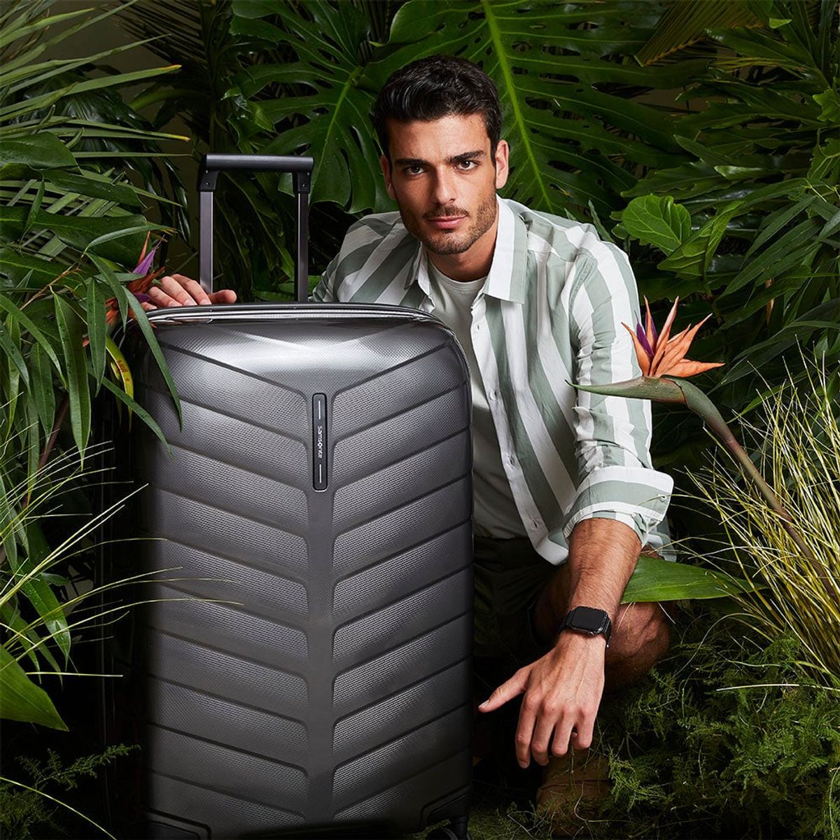 SAMSONITE - Maleta Rígida Attrix Mediana Anthracite