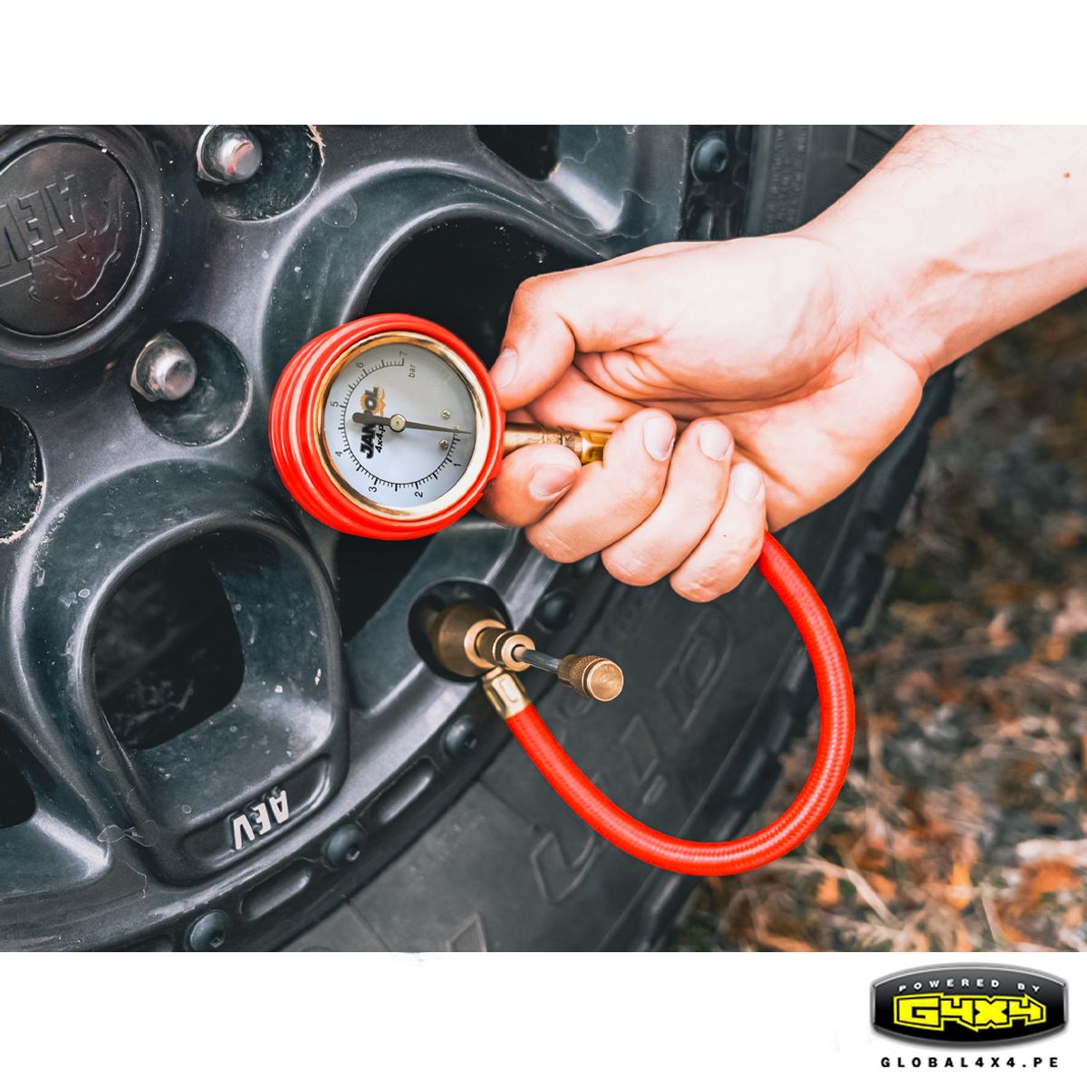 POWERED BY G4X4 GLOBAL 4 X 4 PE - DESINFLADOR DE LLANTAS DE LECTURA BAR