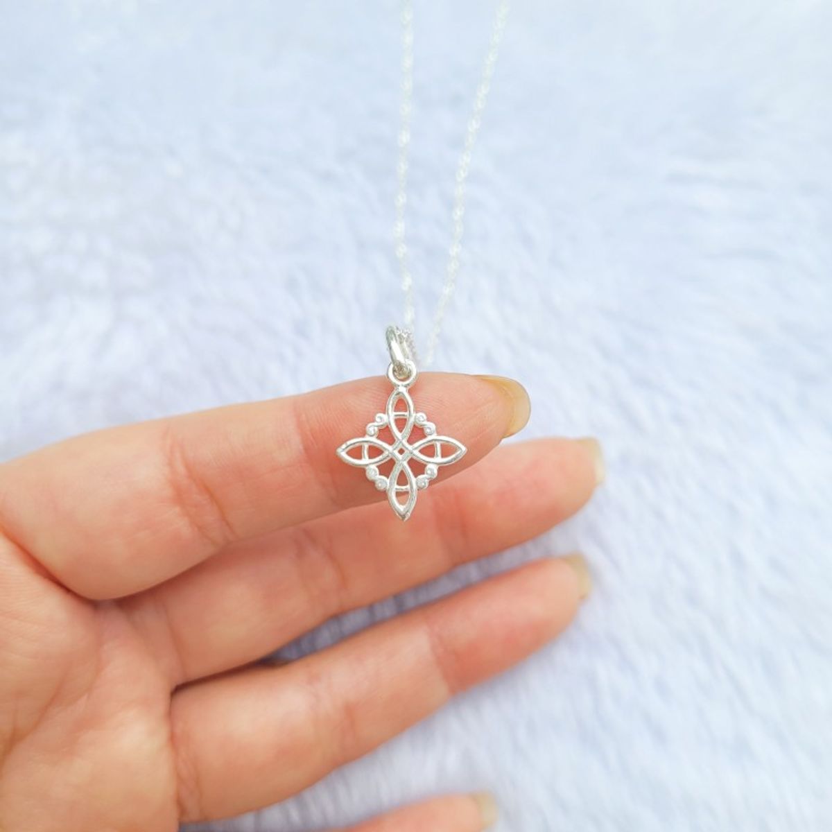 INTUERI - Collar Nudo de Bruja ver 20 - 1cm