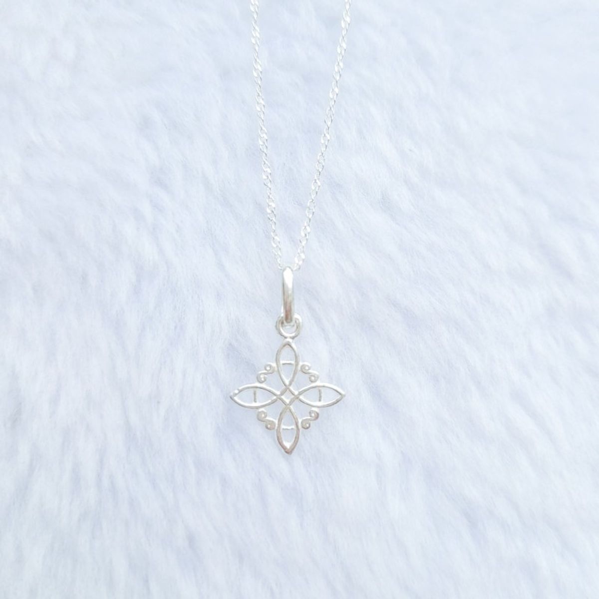 INTUERI - Collar Nudo de Bruja ver 20 - 1cm