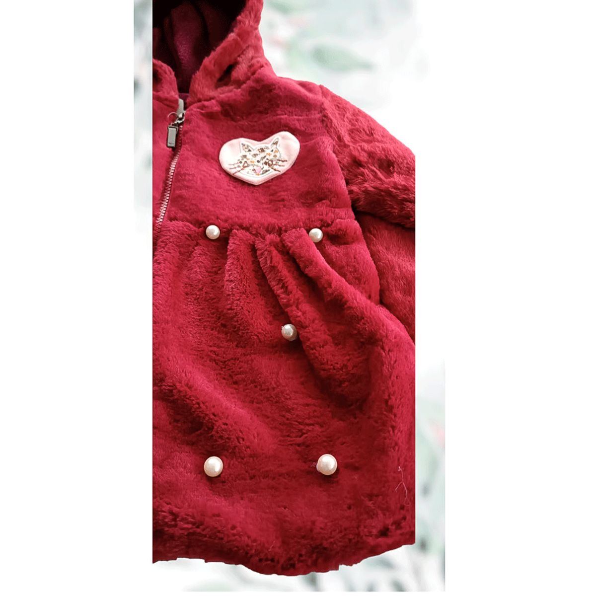 GENERICO - ABRIGO DE NIÑA PELUCHE CON ESTAMPADO Y PERLITAS