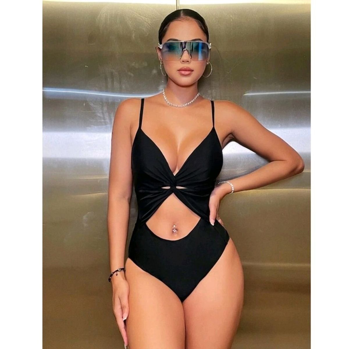 GENERICO - SEXY TRIKINI NEGRO ENTERO CON COPA ERGONÓMICA Y FORRO TIENE PUSH UP