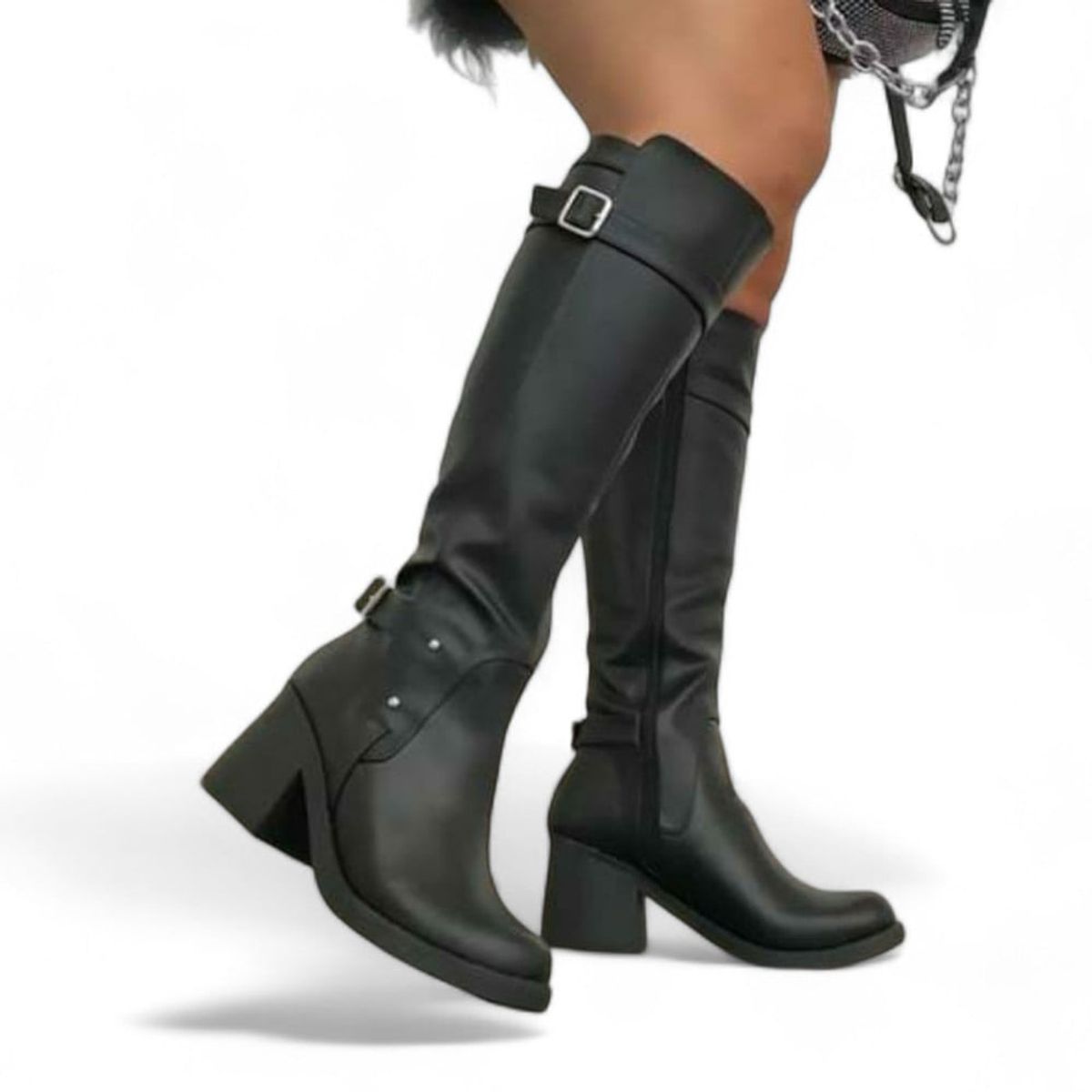 GENERICO - Bota Con Lengueta Afuera Y Doble Correa Con Hebilla 2035L-70 Color Negro