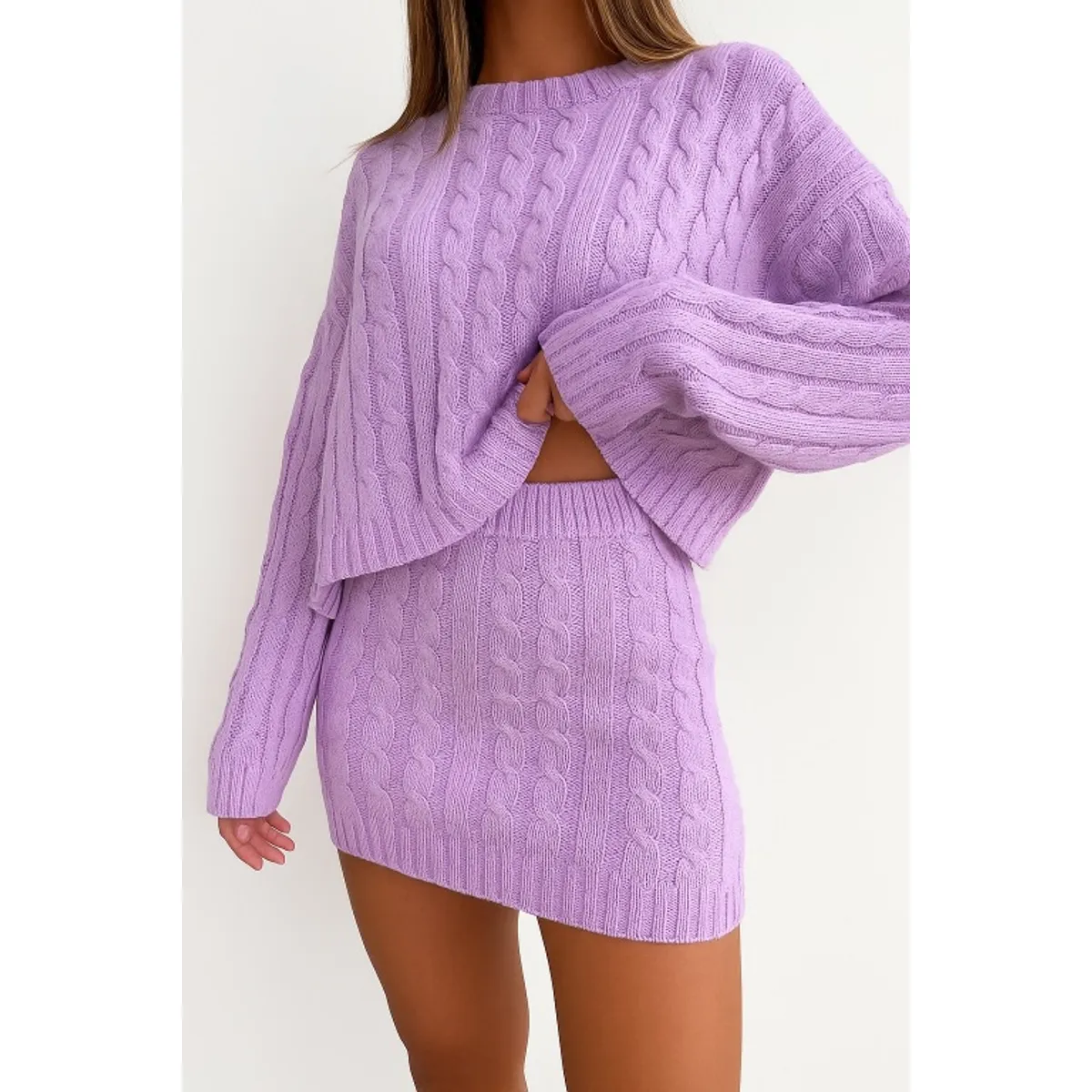 AMA OUTFITTERS - FALDA COMFY TEJIDA EN HILO NEGRO