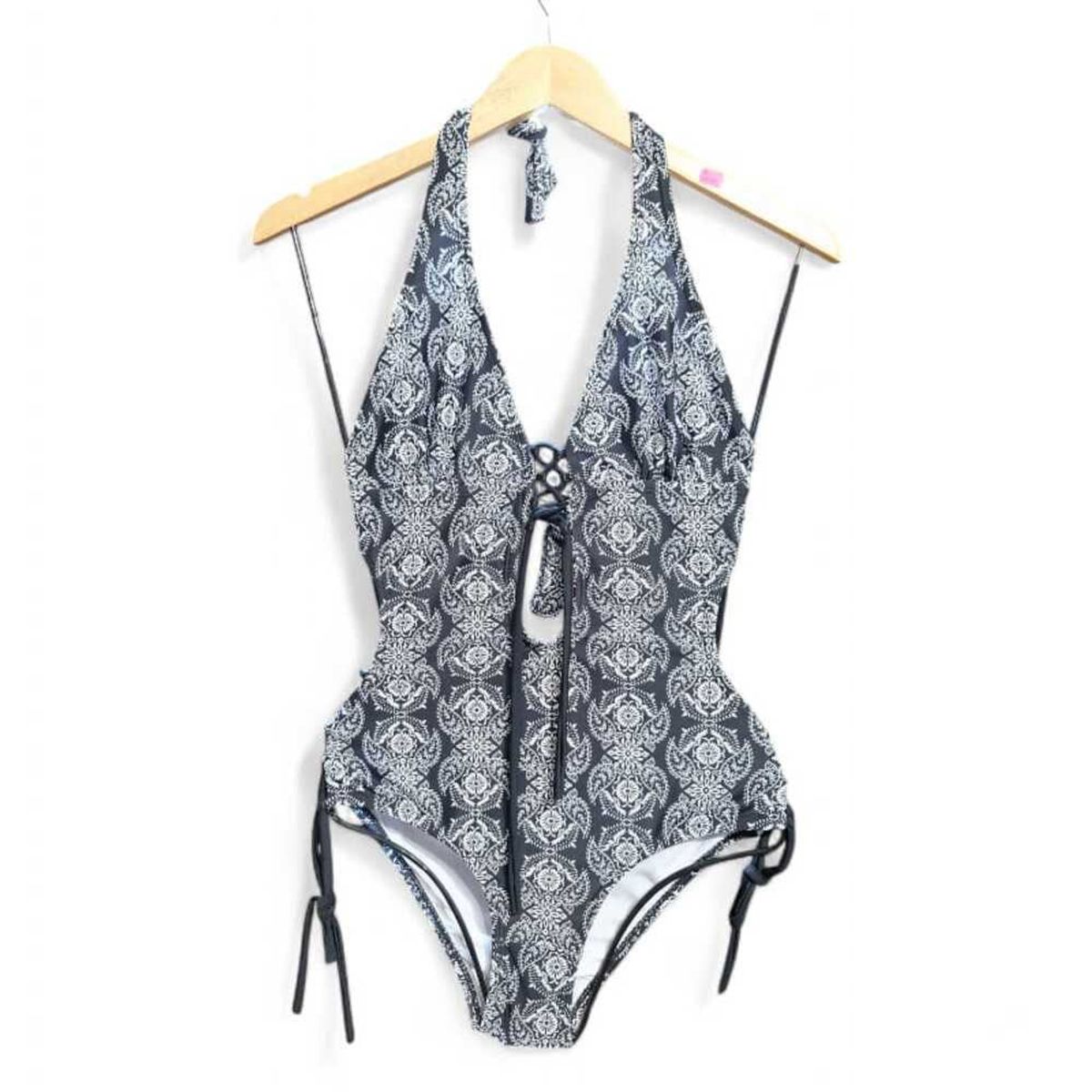 GENERICO - Trikini Ajustable Lateral Forro Licra Uv Negro