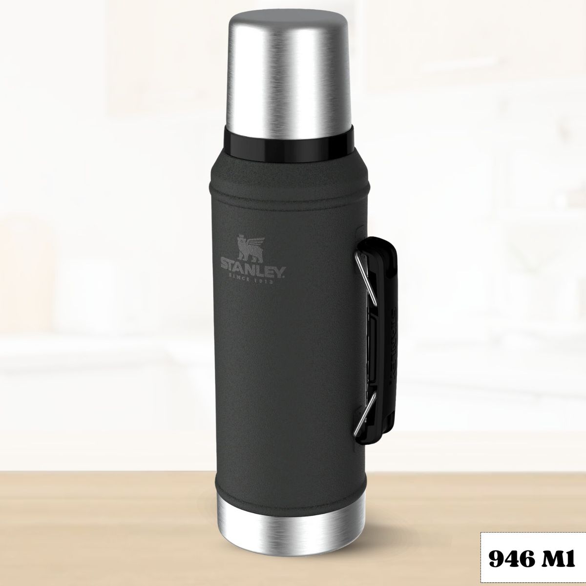 STANLEY - Termo de Bebida Stanley Classic Negro 946 Ml