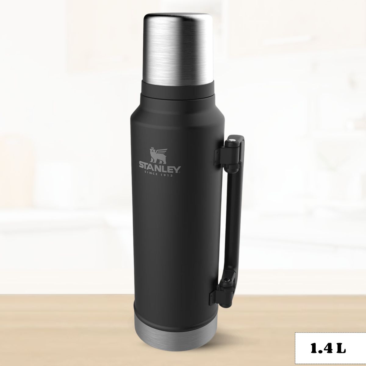 STANLEY - Termo de Bebida Stanley Classic Negro 1.4 L