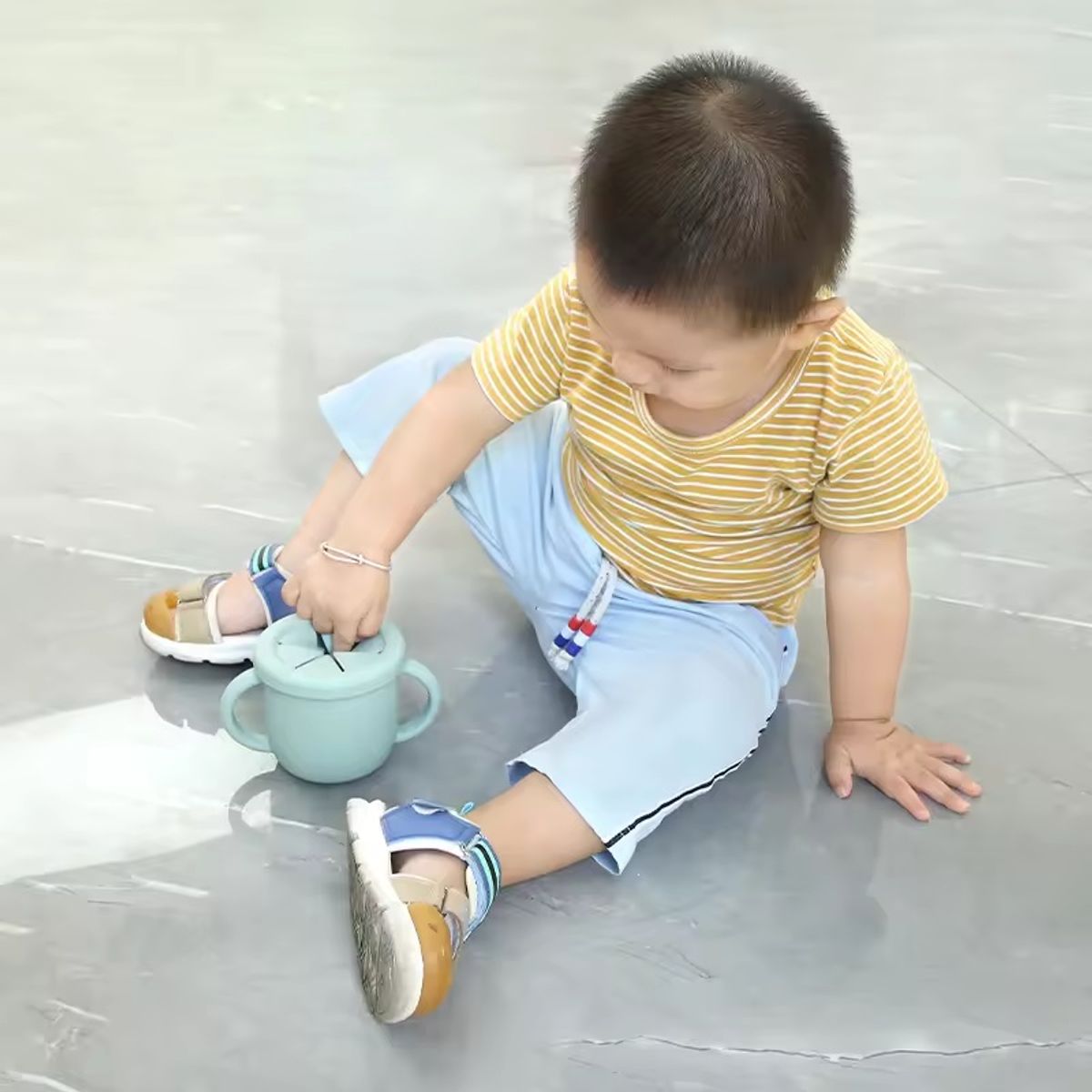 GENERICO - Taza De Entrenamiento Infantil Snacks Silicona Marron Bebé