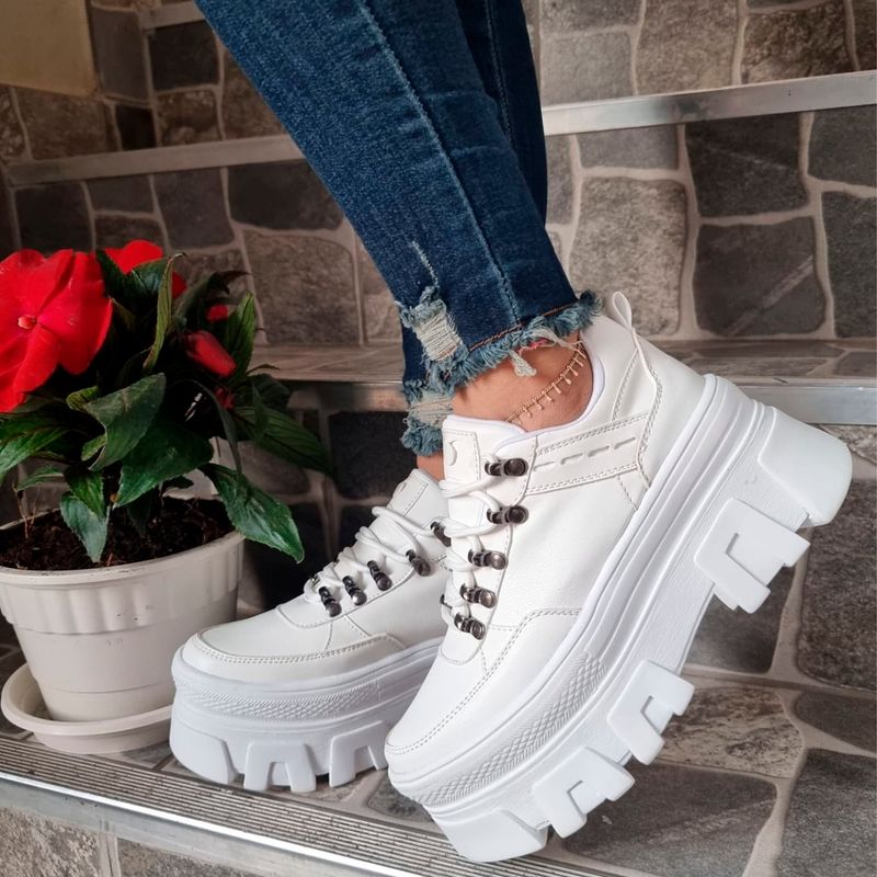 GENERICO - Zapatilla Mujer Yomar Err. Precio Dora Babriche