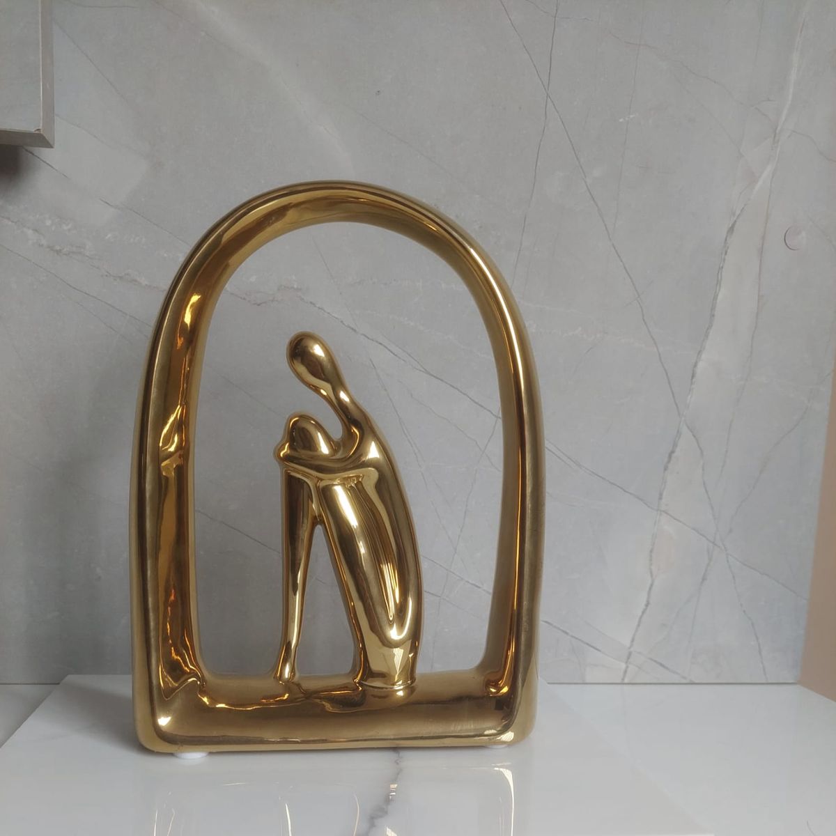 GENERICO - Adorno Abstracto Pensante