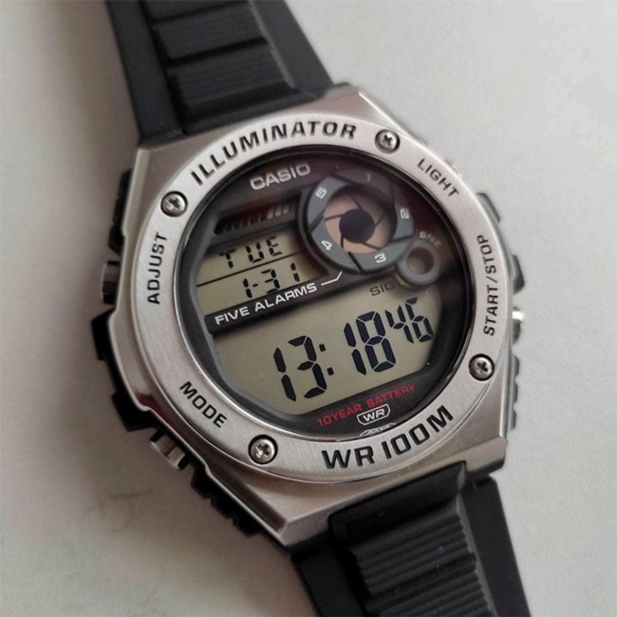 CASIO - Reloj Casio MWD-100H-1AV Hombre