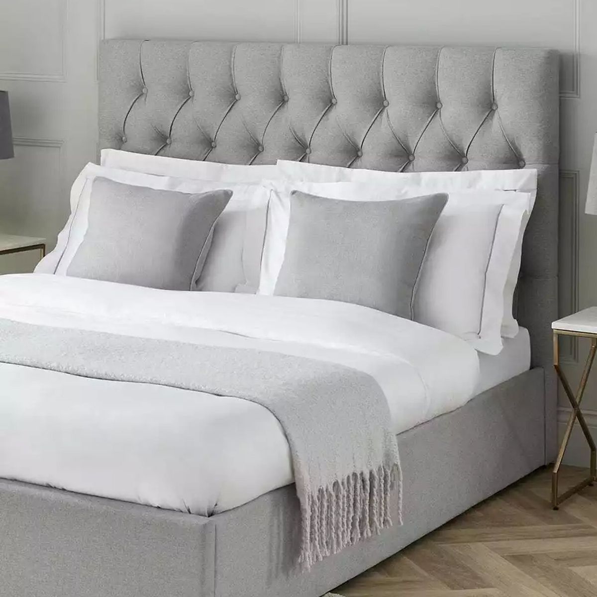 GENERICO - Cama Tapizada Capitoné Lirio Gris Claro Queen