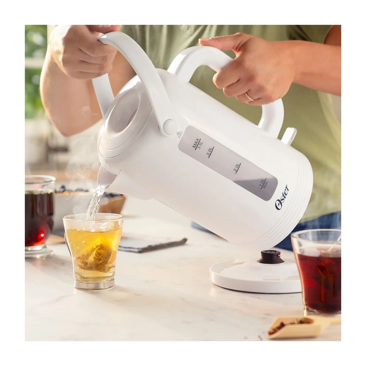 OSTER - Hervidor eléctrico Oster 35L BVSTKT35W