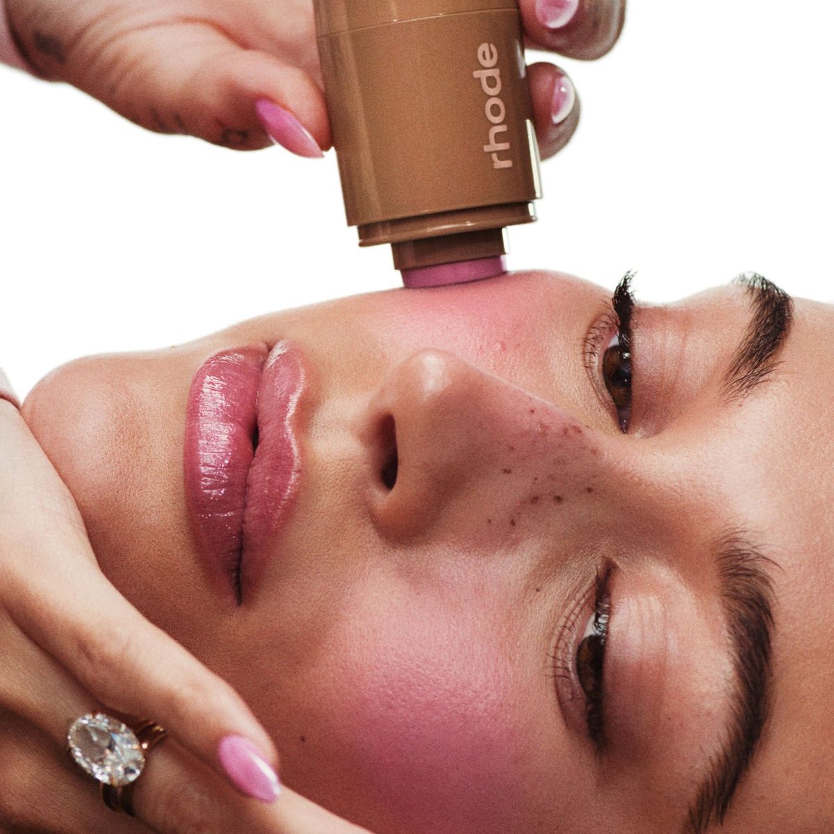 RHODE - Pocket Blush en Piggy  5 ml Rhode by Hailey Bieber