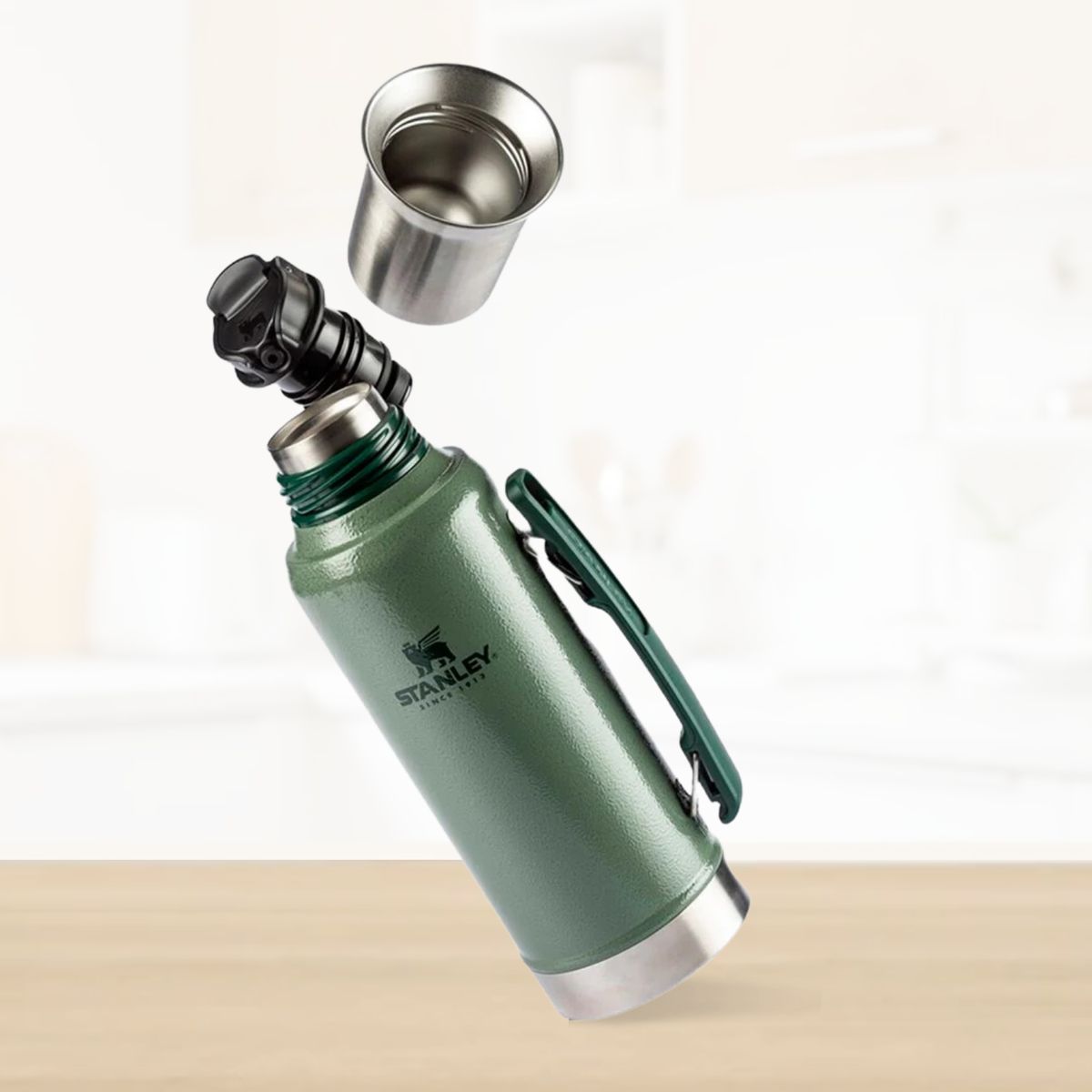 STANLEY - Termo de Bebida Mate System Verde Stanley 1.2 L