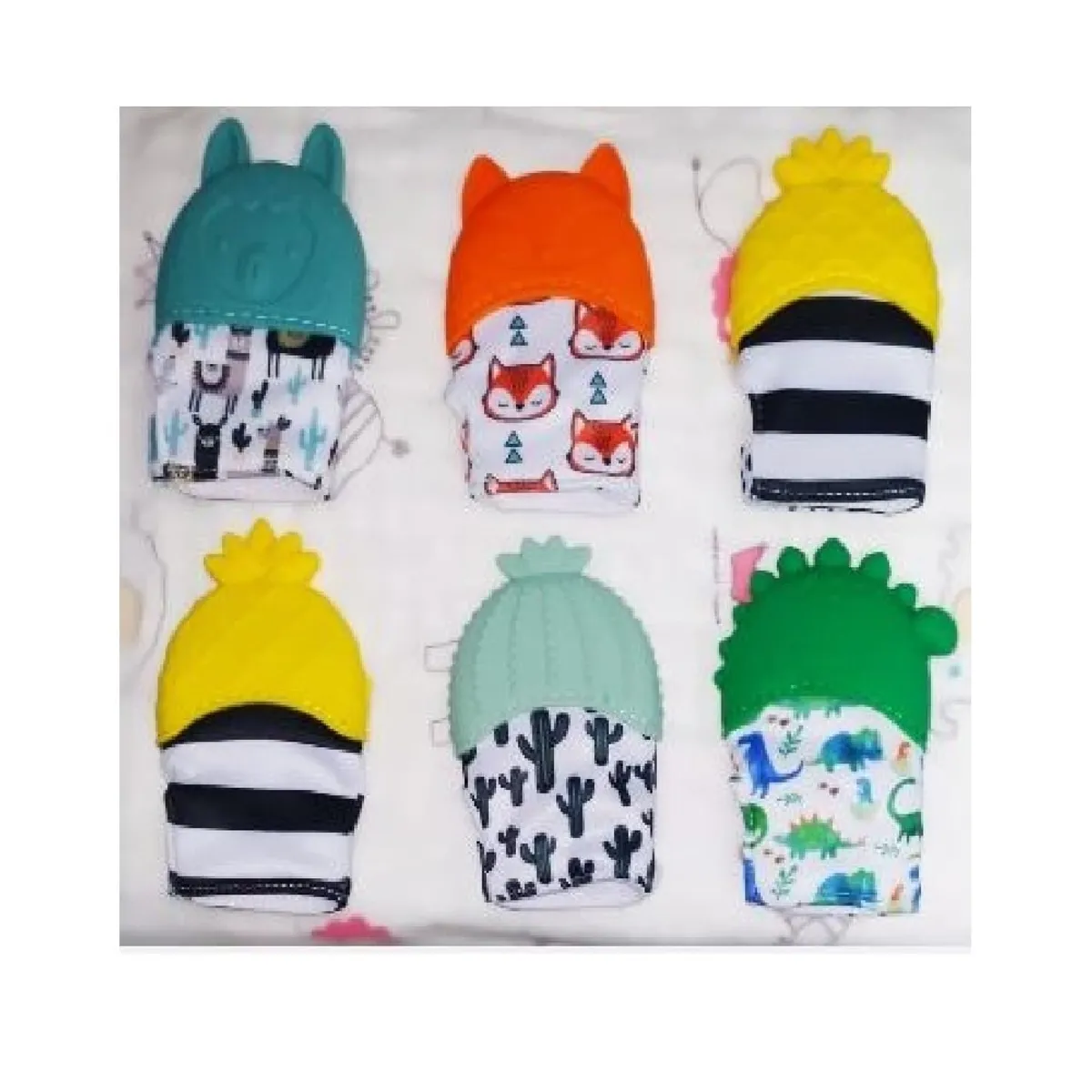 OTTOWARE - Mordedor para Bebe con Guante para Niña