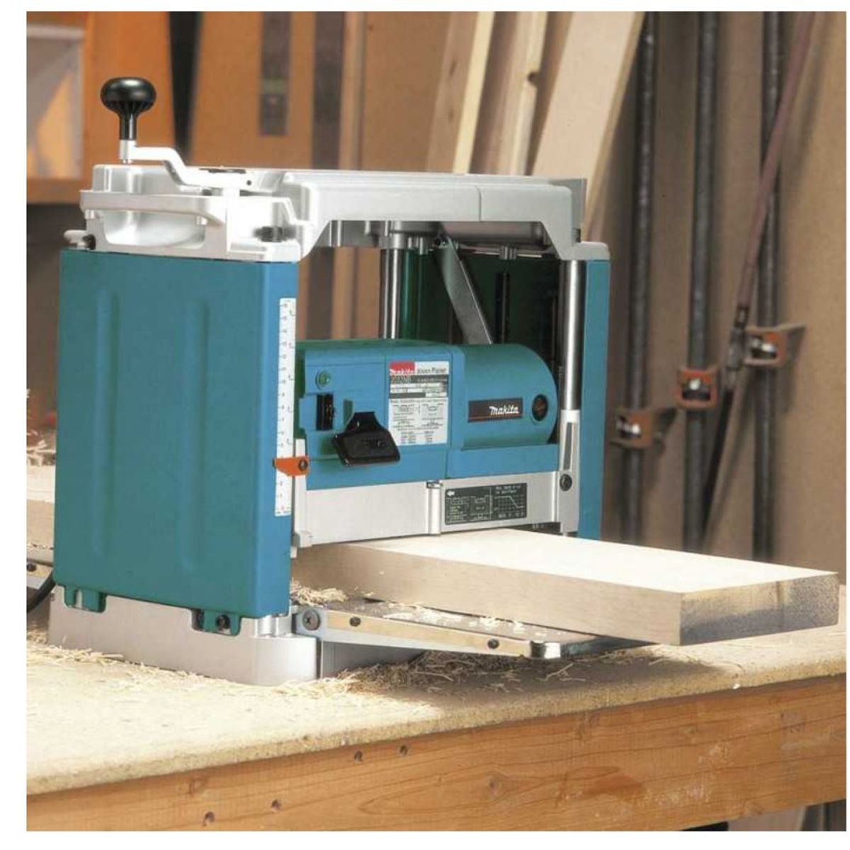 MAKITA - Cepillo de Banco para Madera 12 1650W Makita 2012NB