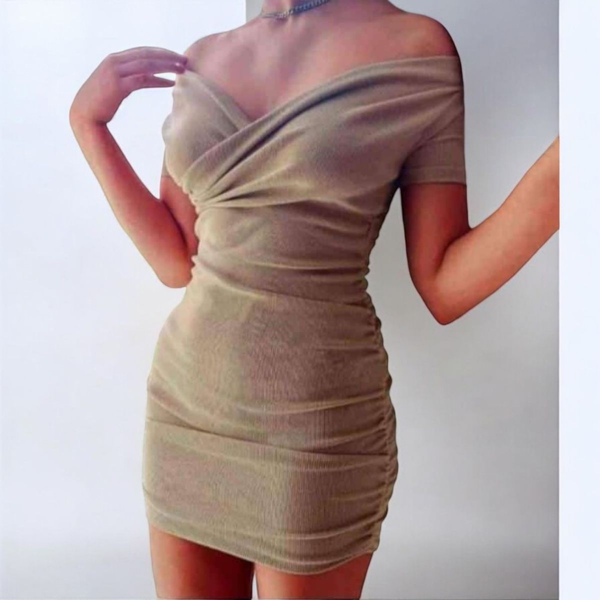 GENERICO - Vestido Casual Rip Grueso Romina Cruze Color Verde