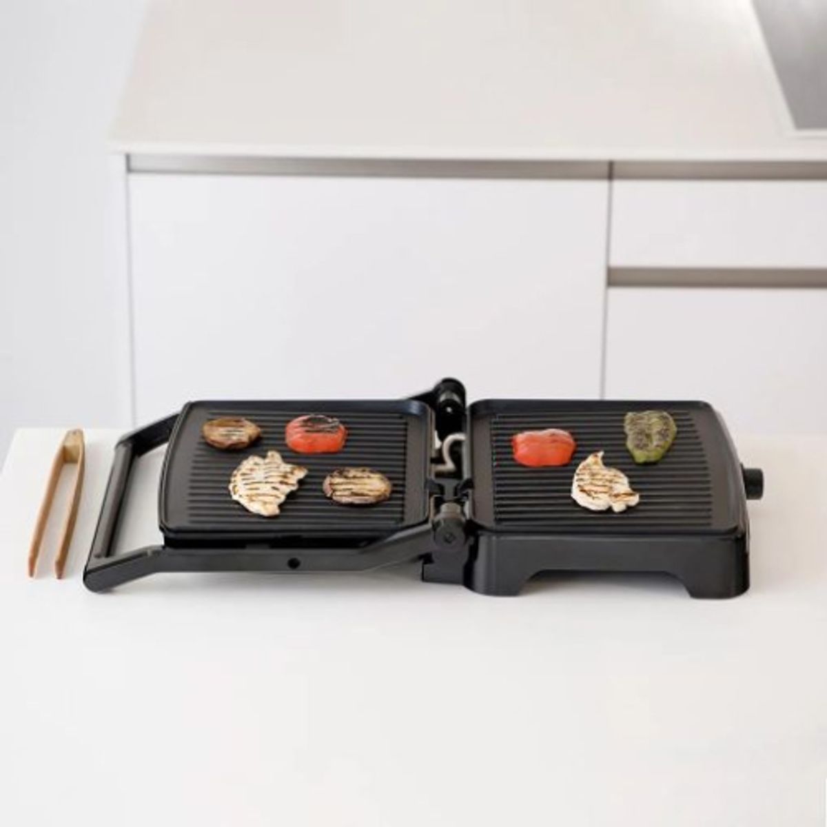 TAURUS - Grill Taurus Asteria Essential