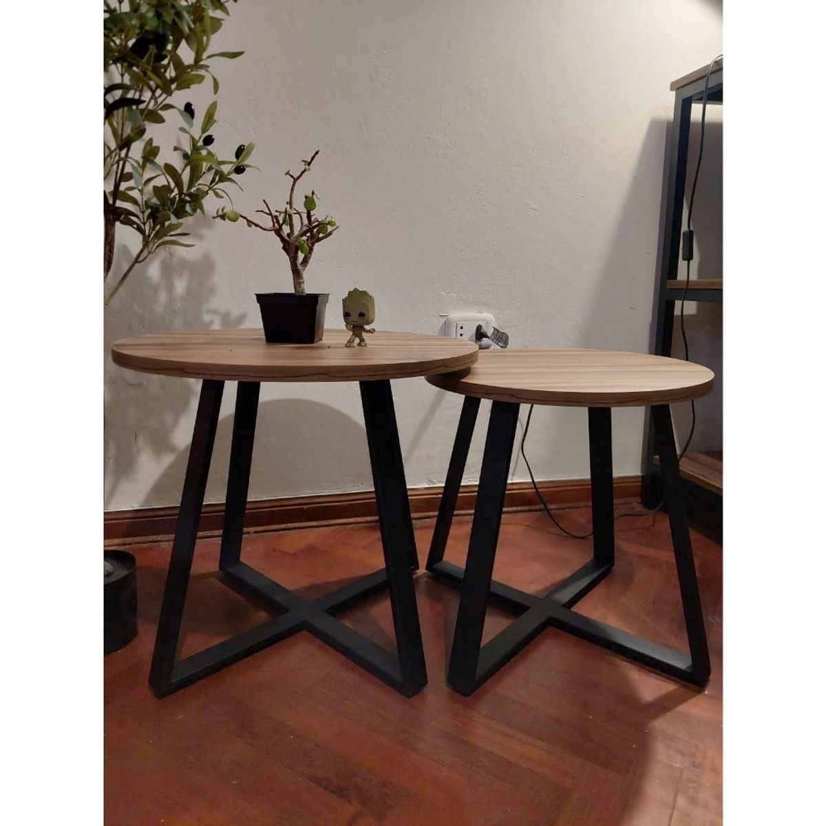 GENERICO - Mesas de centro estilo nido circular industrial nogal