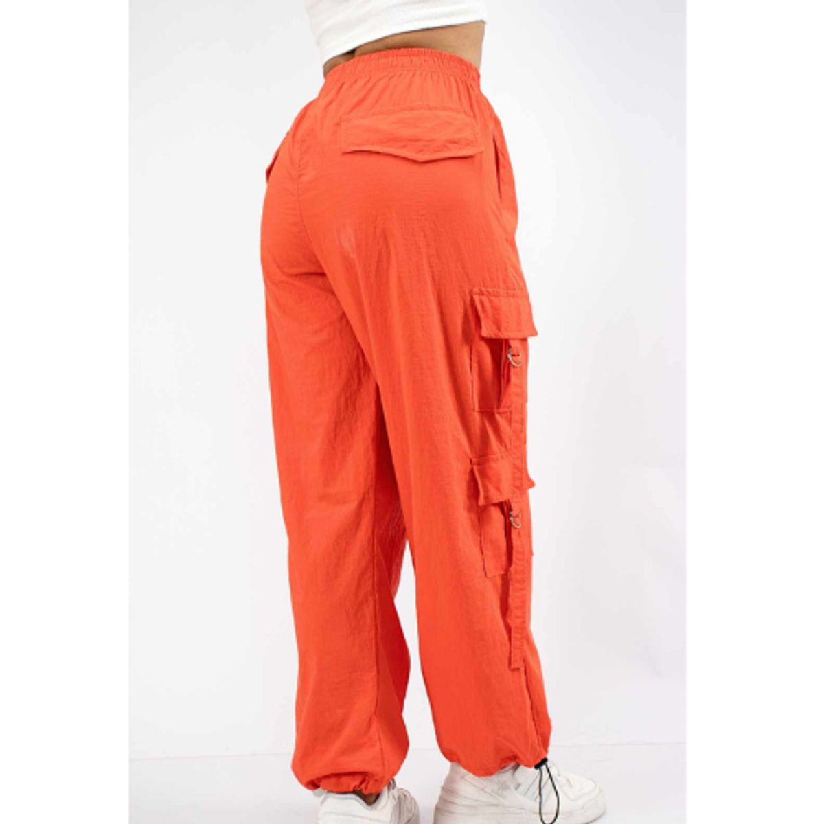 ENKI - Pantalón Cargo Parachic 6X Para Mujer