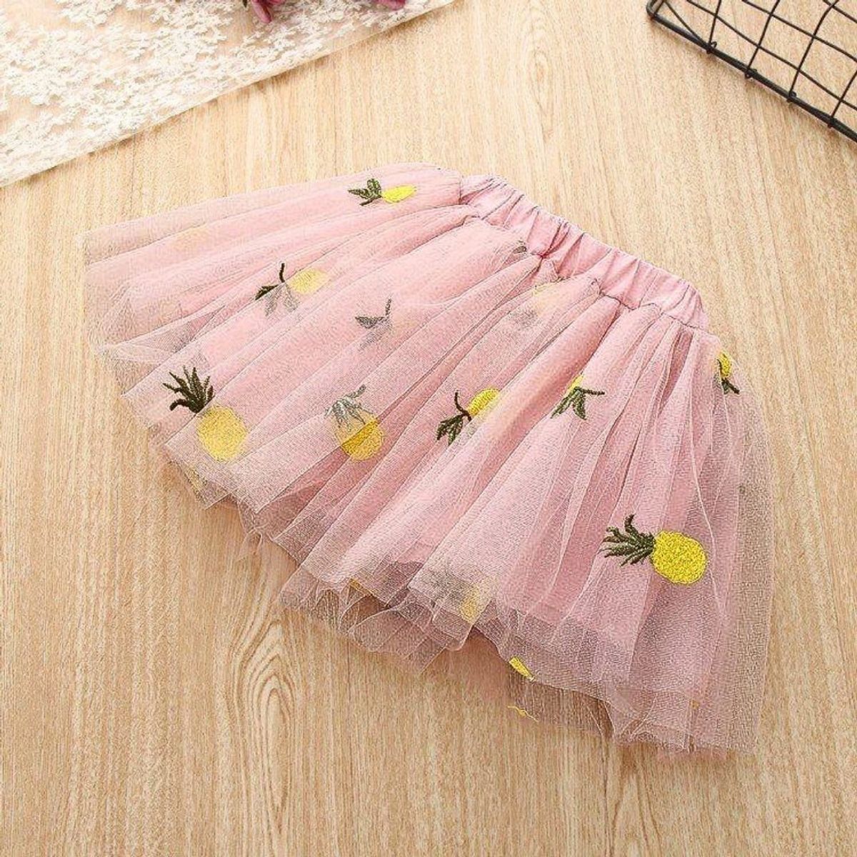 GENERICO - TUTU DE NIÑA CON BORDADO