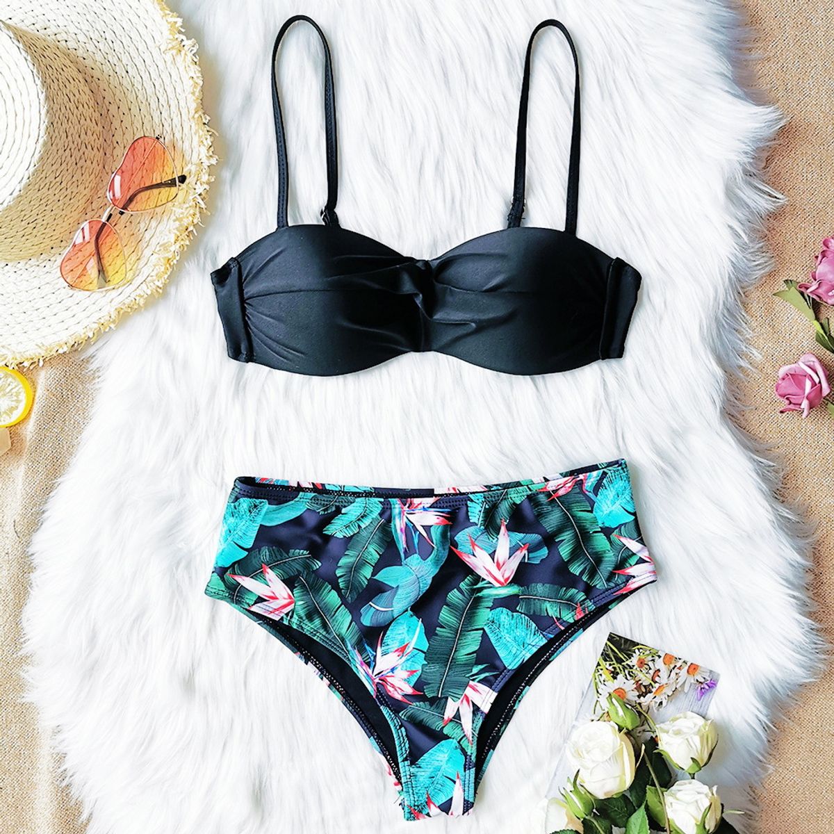 GENERICO - BIKINI TIRO ALTO CON COPA