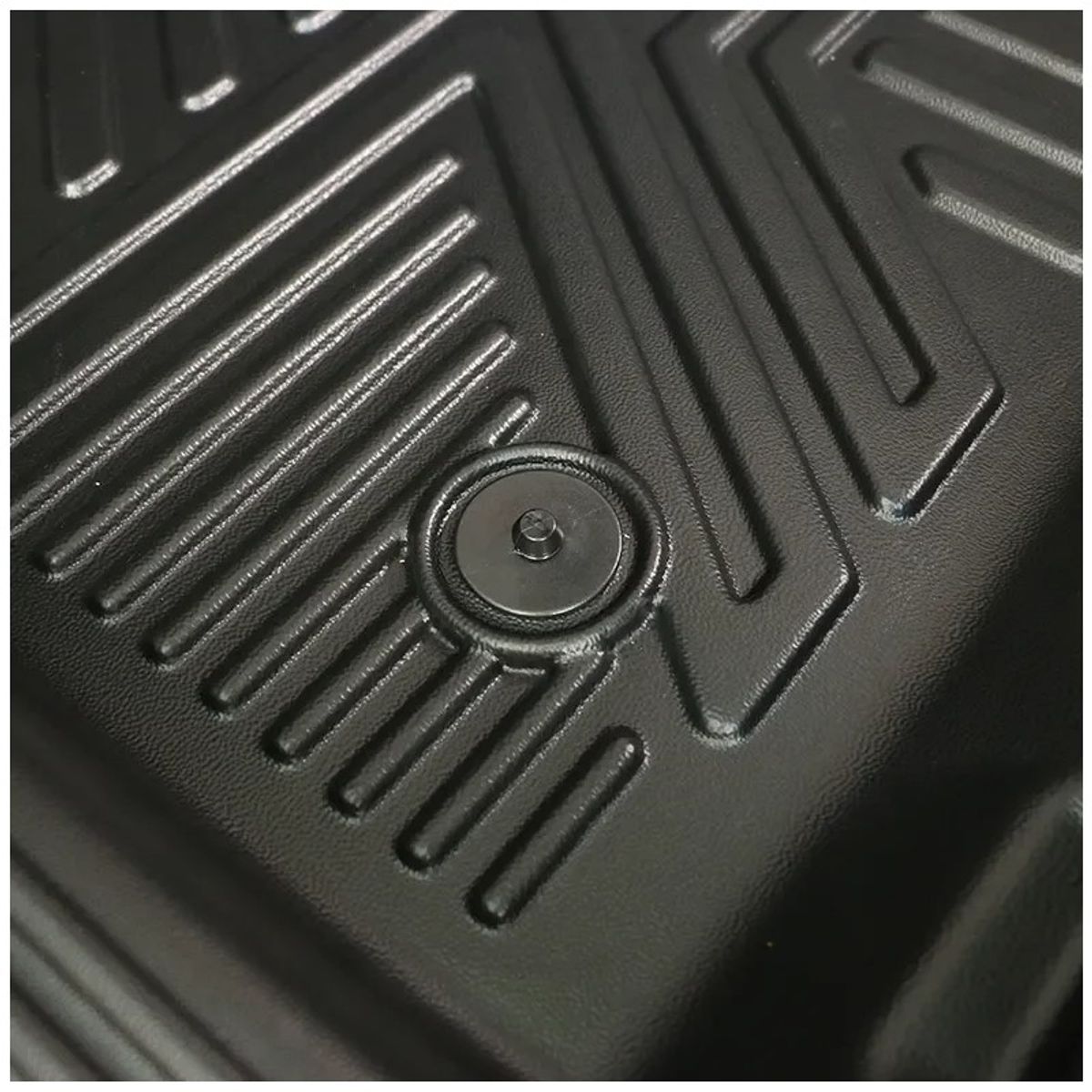 GENERICO - Protector Cubre Piso 6DTPE Mitsubishi TRITON-L200 2014-2024