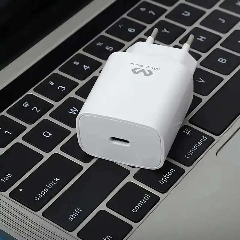 GENERICO - Cargador Rápido PD Tipo-C 20W VQ-PD001