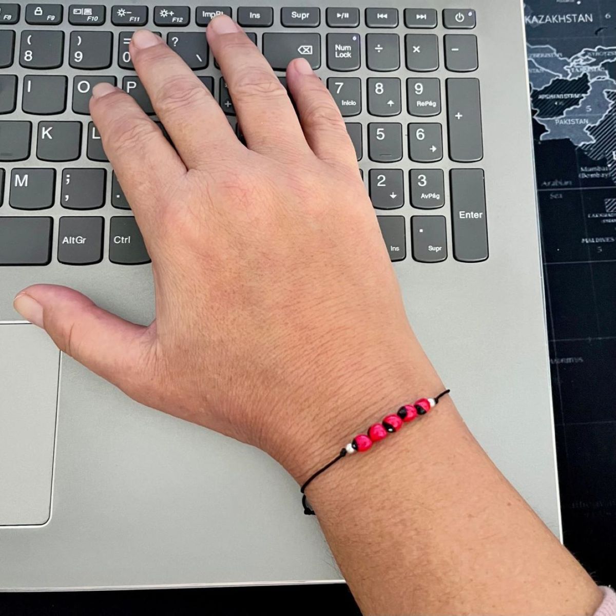 ESPIRAL ROJO - Pulsera Huayruro Bebé - Hilo y Plata