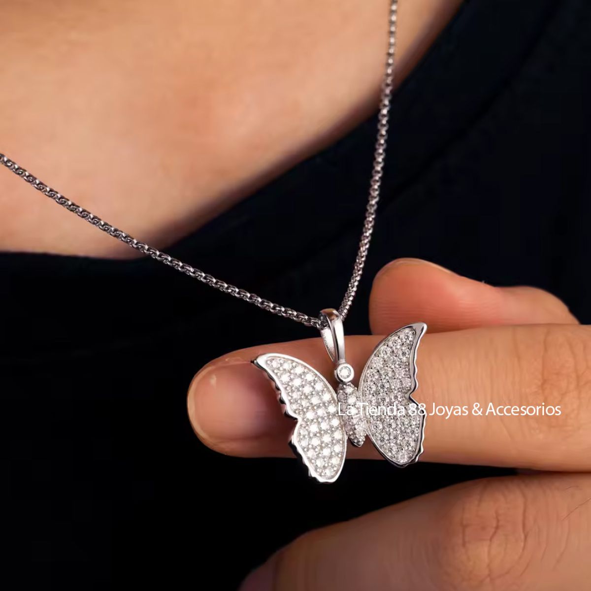 LA TIENDA 88 JOYAS Y ACCESORIOS - La Tienda 88 - Collar Mujer Mariposa Bañado en Oro 18k - Blanco