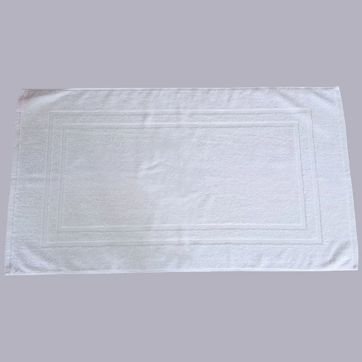 SLEEPER - Toalla de Piso 800 grs Blanco