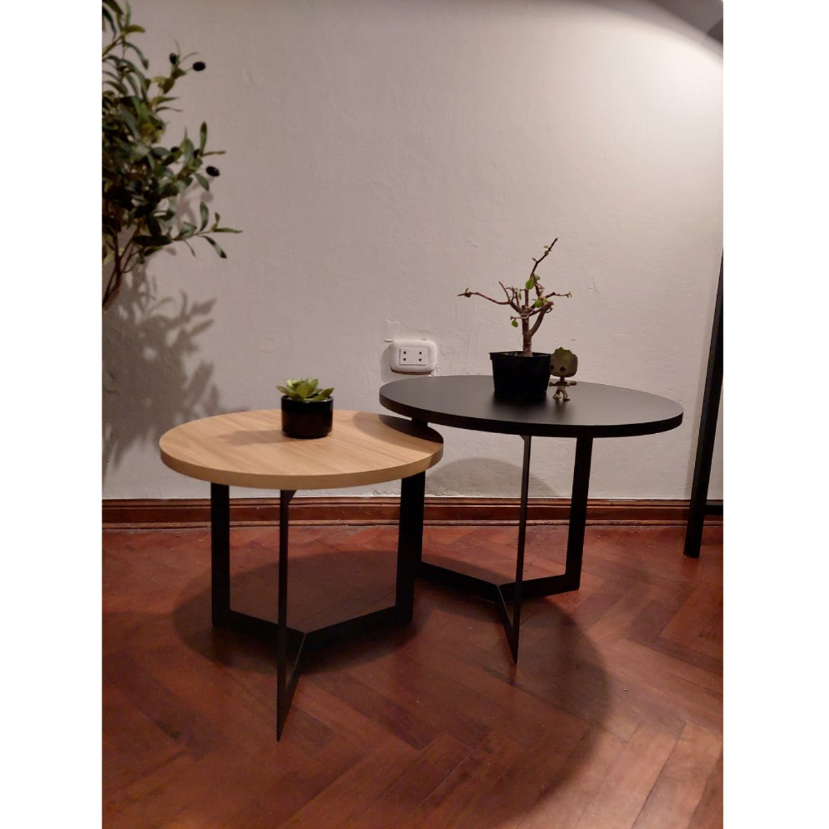 GENERICO - Mesas de centro estilo nido circular industrial negro y panela