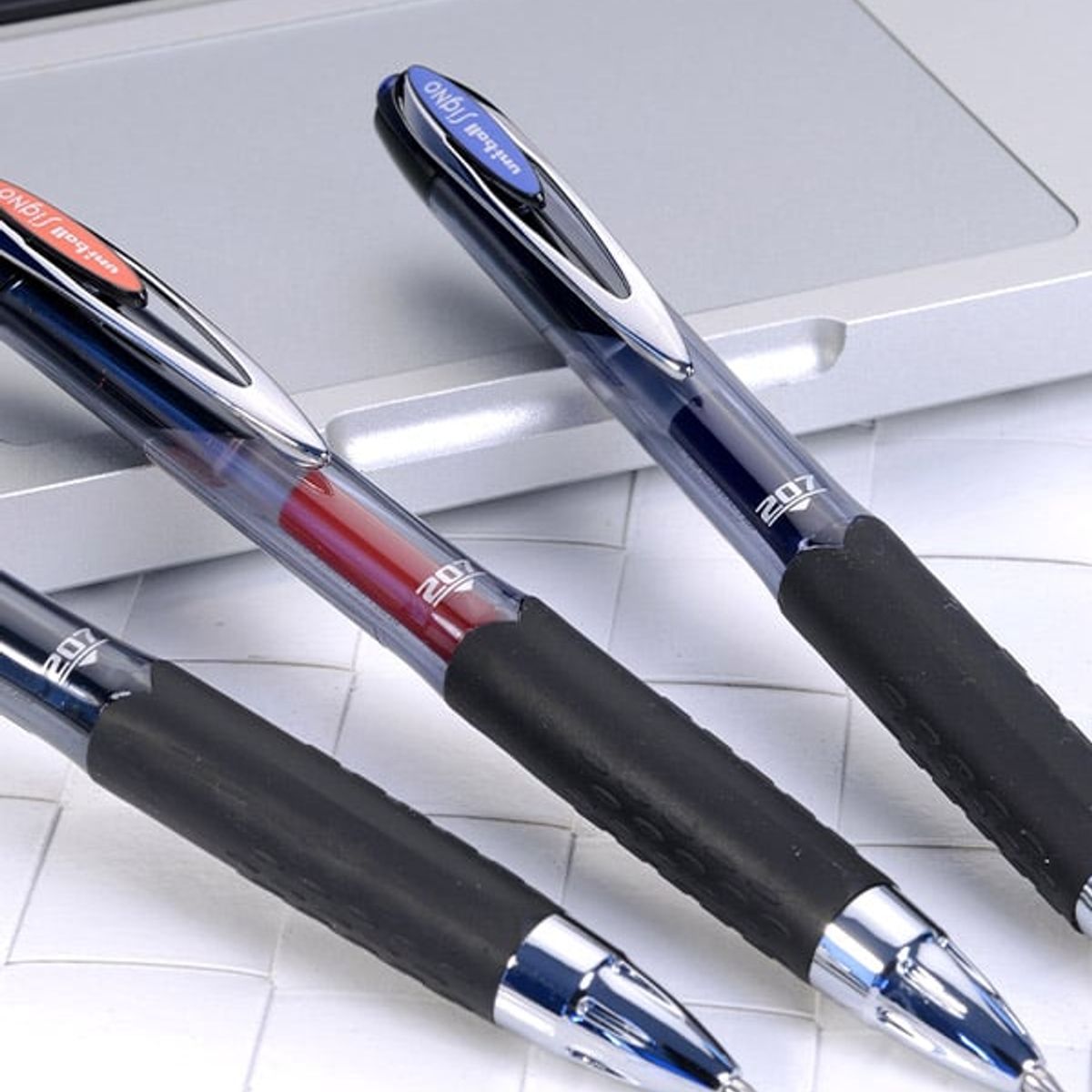 UNI BALL - UNI Signo UMN-207 Bolígrafo Tinta Gel Retráctil 207 Rojo