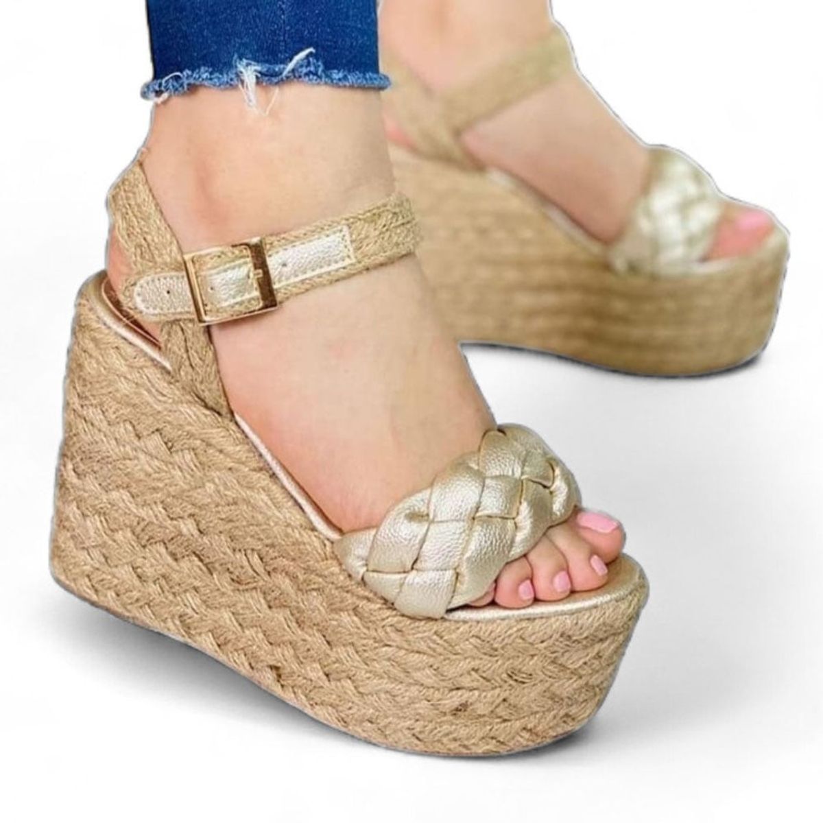 GENERICO - Sandalia Mujer Plataforma 12 Trenzas 2086L-55 Color Dorado