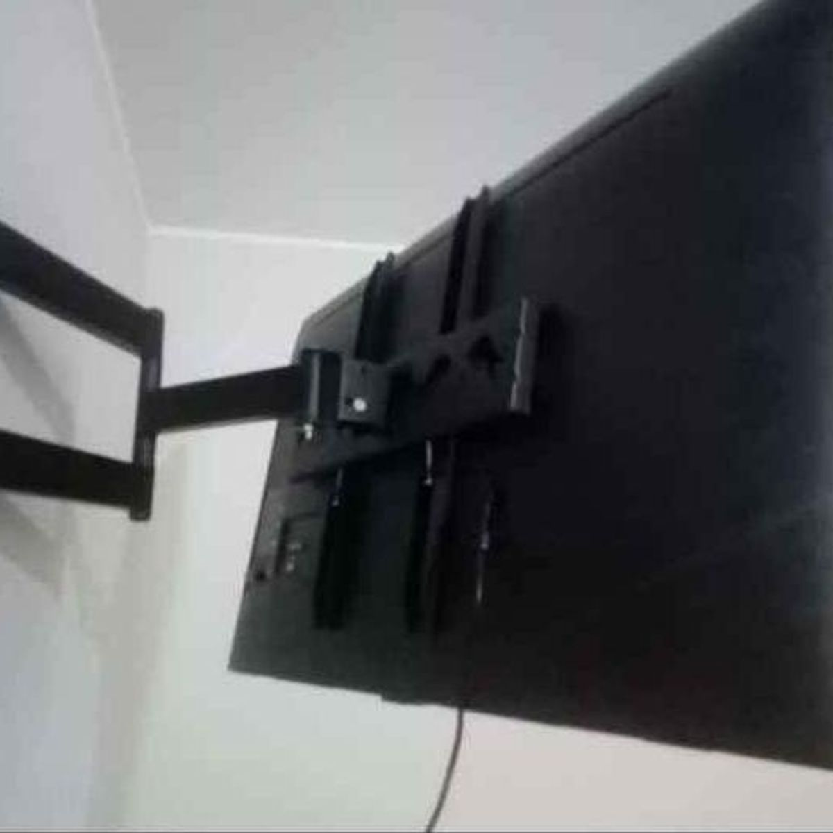 NACIONAL - RACK GIRATORIO DOBLE BRAZO  TV 32 A 55  PULGADAS