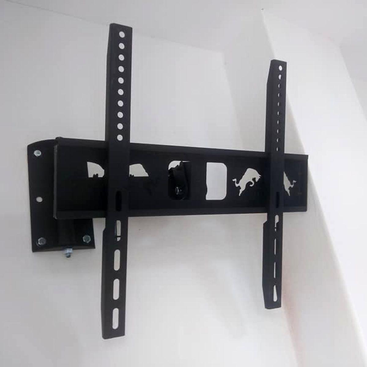 NACIONAL - RACK DE UN BRAZO MOVIL PARA TV 32 A 65