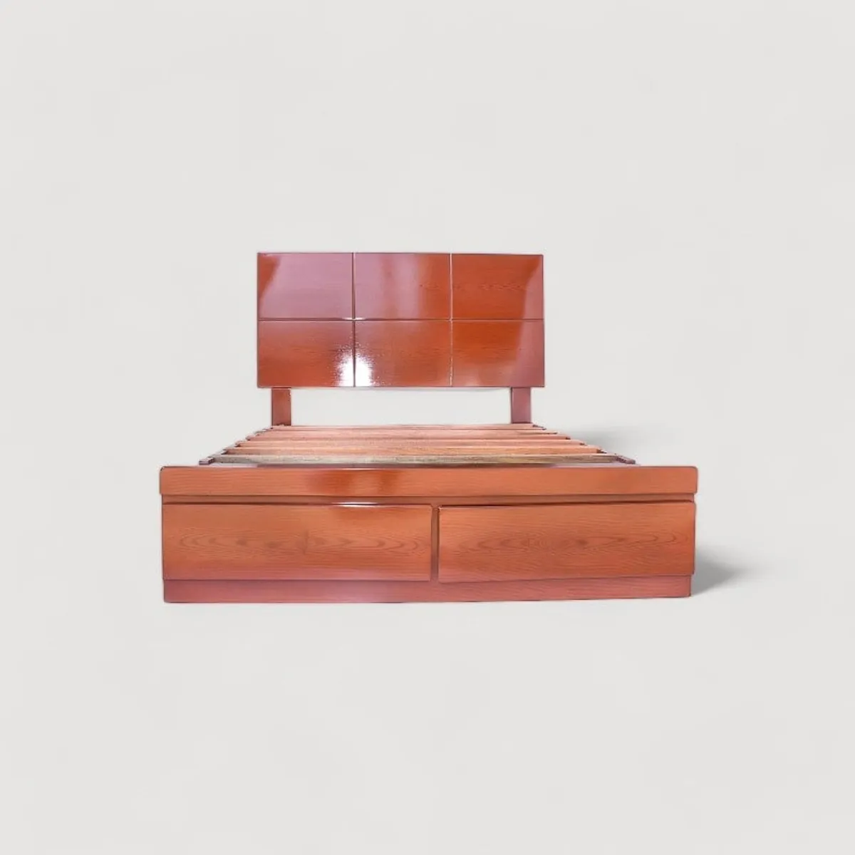 MUEBLES MACRUMO - Cama sabanera de madera pino color cedro con cajones de 1.5 Plz