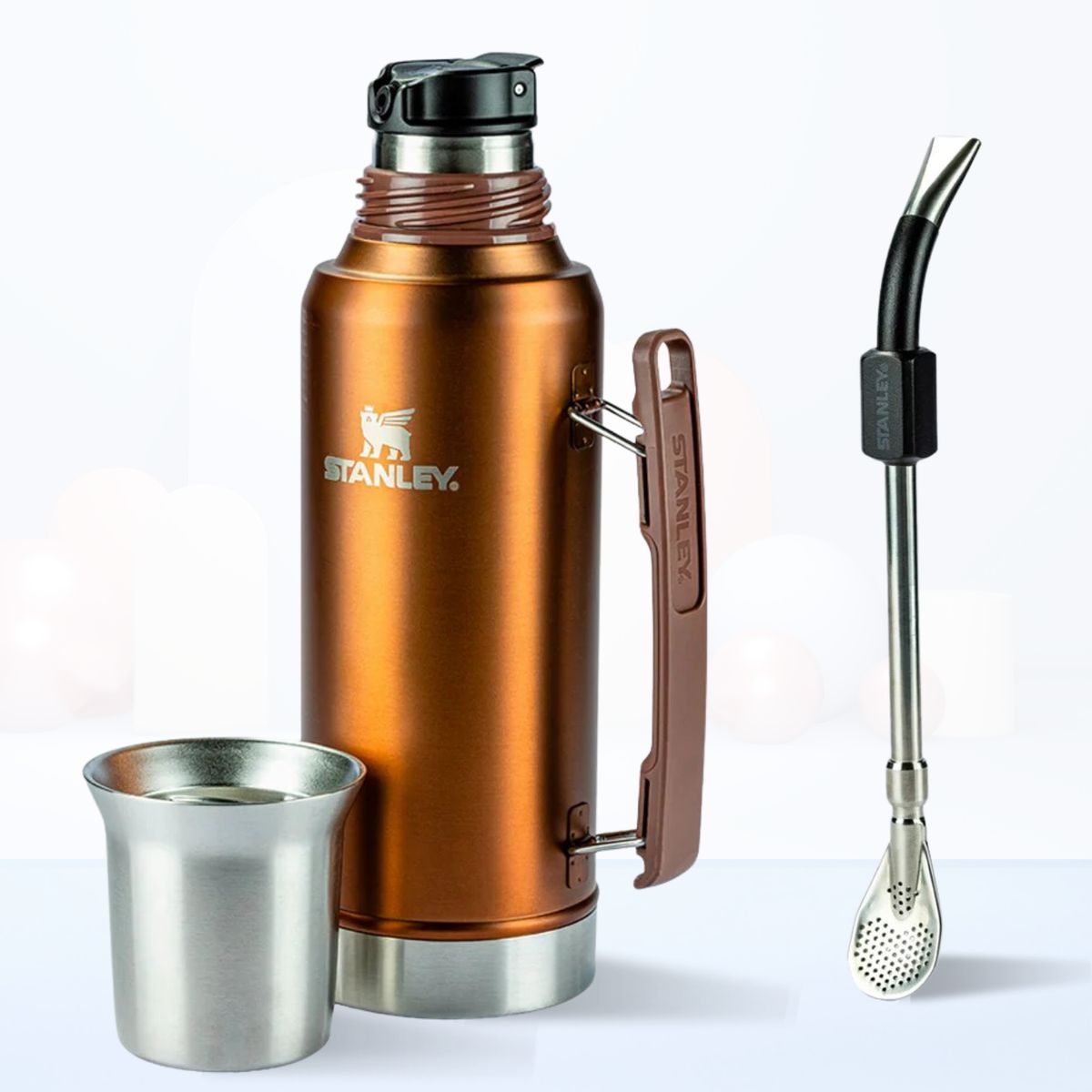 STANLEY - Termo de Bebida Mate System Dorado Stanley 1.2 L + Bombilla Negro