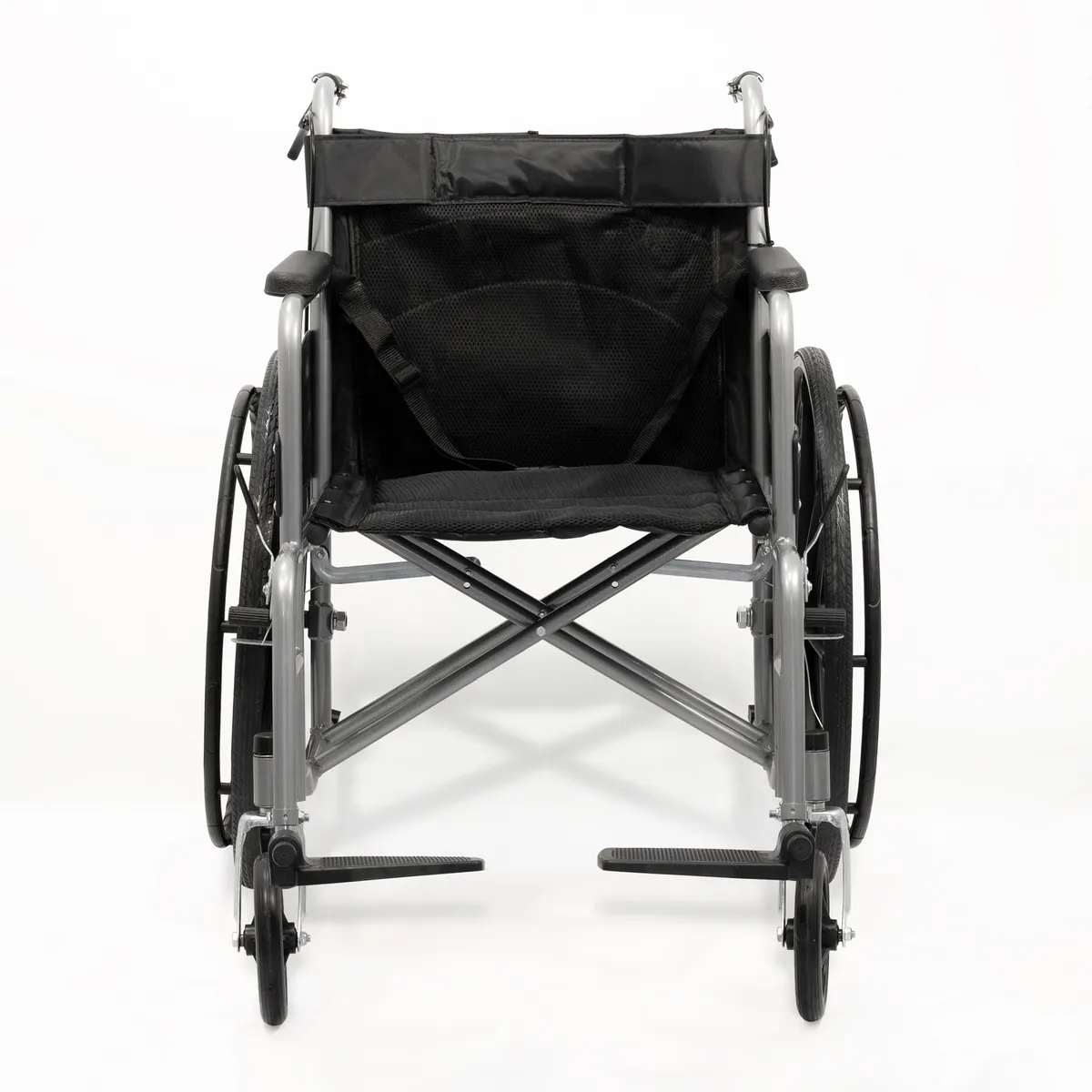 GENERICO - Silla de Ruedas Plegable Ergonómica con Acabado Cromado