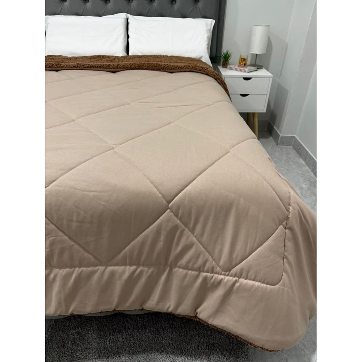 NANCY'S COLLECTION - Edredón Liso Acolchado Con Sherpa Nancy´s 2 Plz