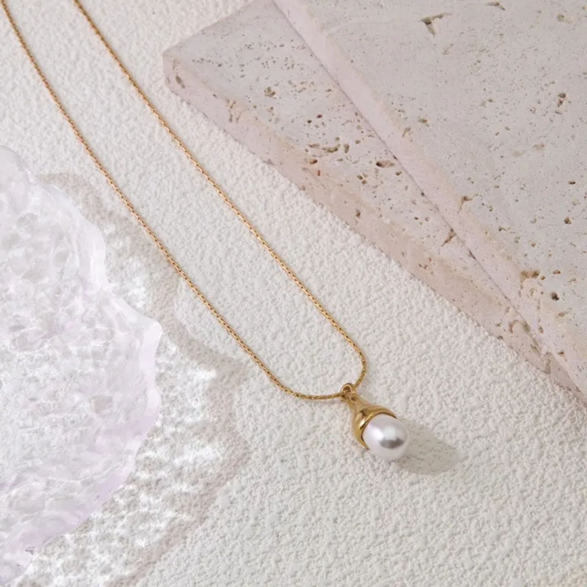 GENERICO - Collar Colgante para Mujer de Acero Inoxidable Ovalado Chapado 18K