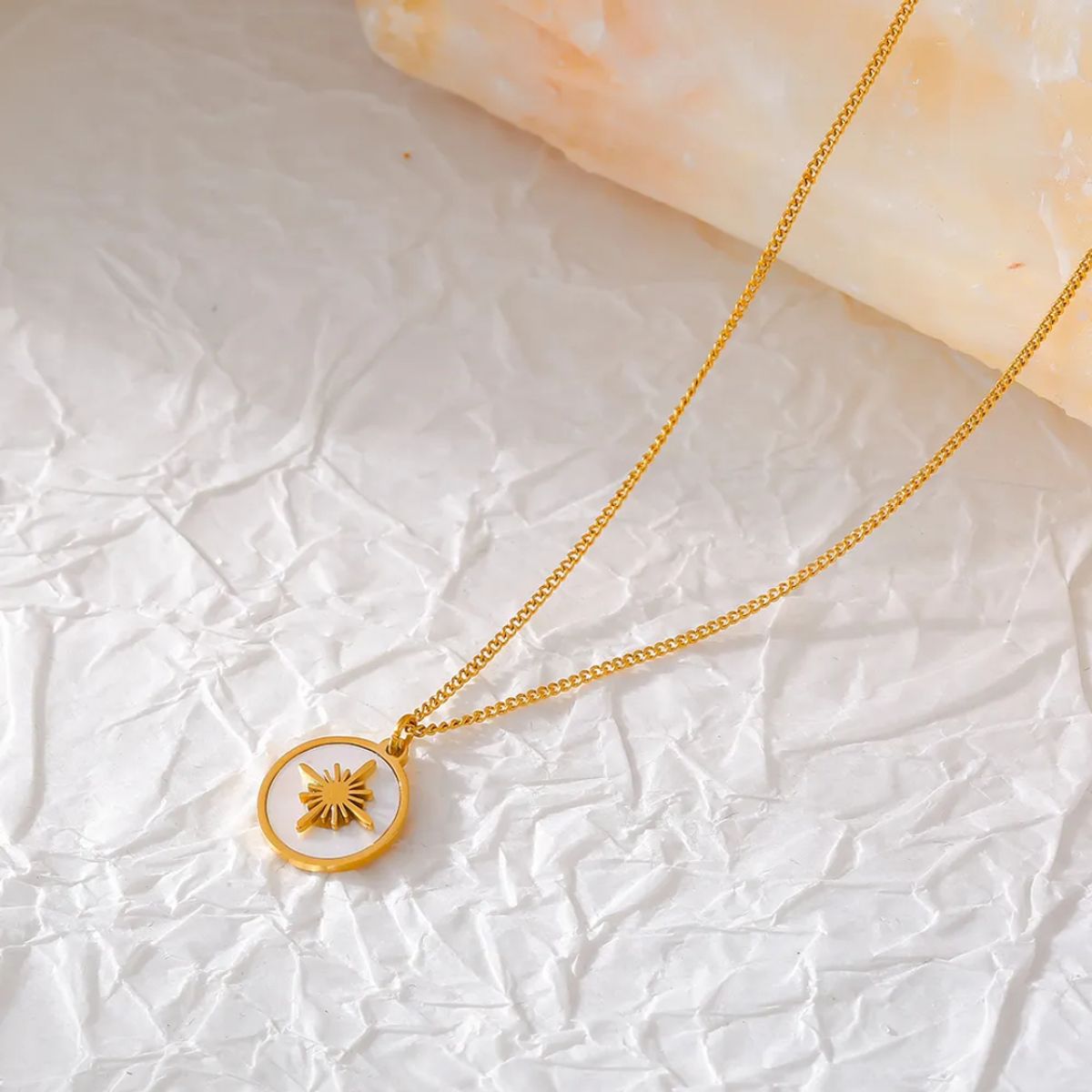 GENERICO - Collar para Mujer de Estilo Moderno y Simple en Acero Titanio