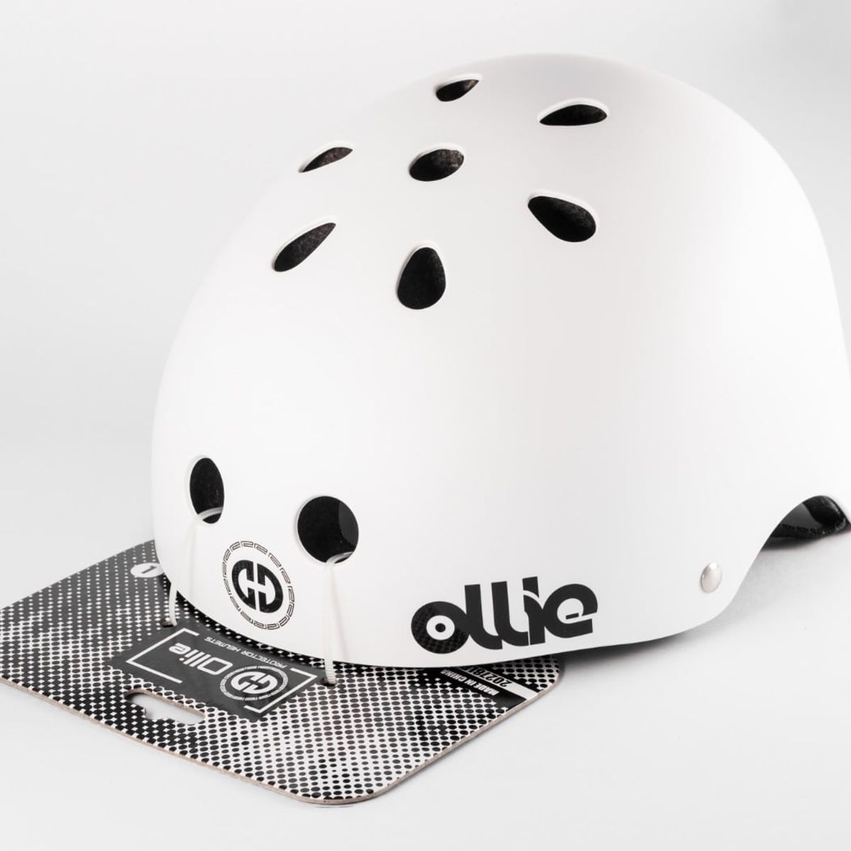 OLLIE - CASCO OLLIE BLANCO REGULABLE TALLA M