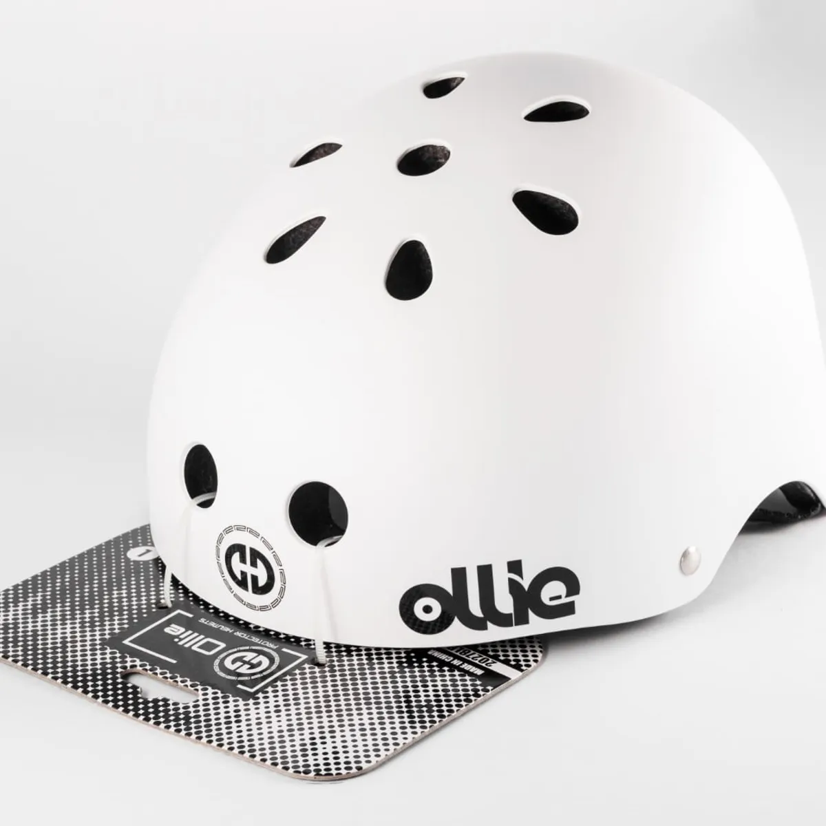 OLLIE - CASCO OLLIE BLANCO REGULABLE TALLA L