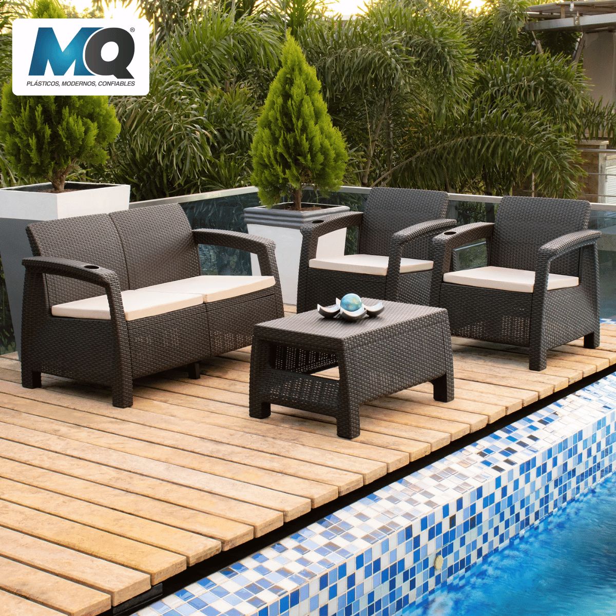 QRUBBER - Juego De Terraza Estilo Ferrara 4 Puestos Modelo Confort Color Café Oscuro - MQ