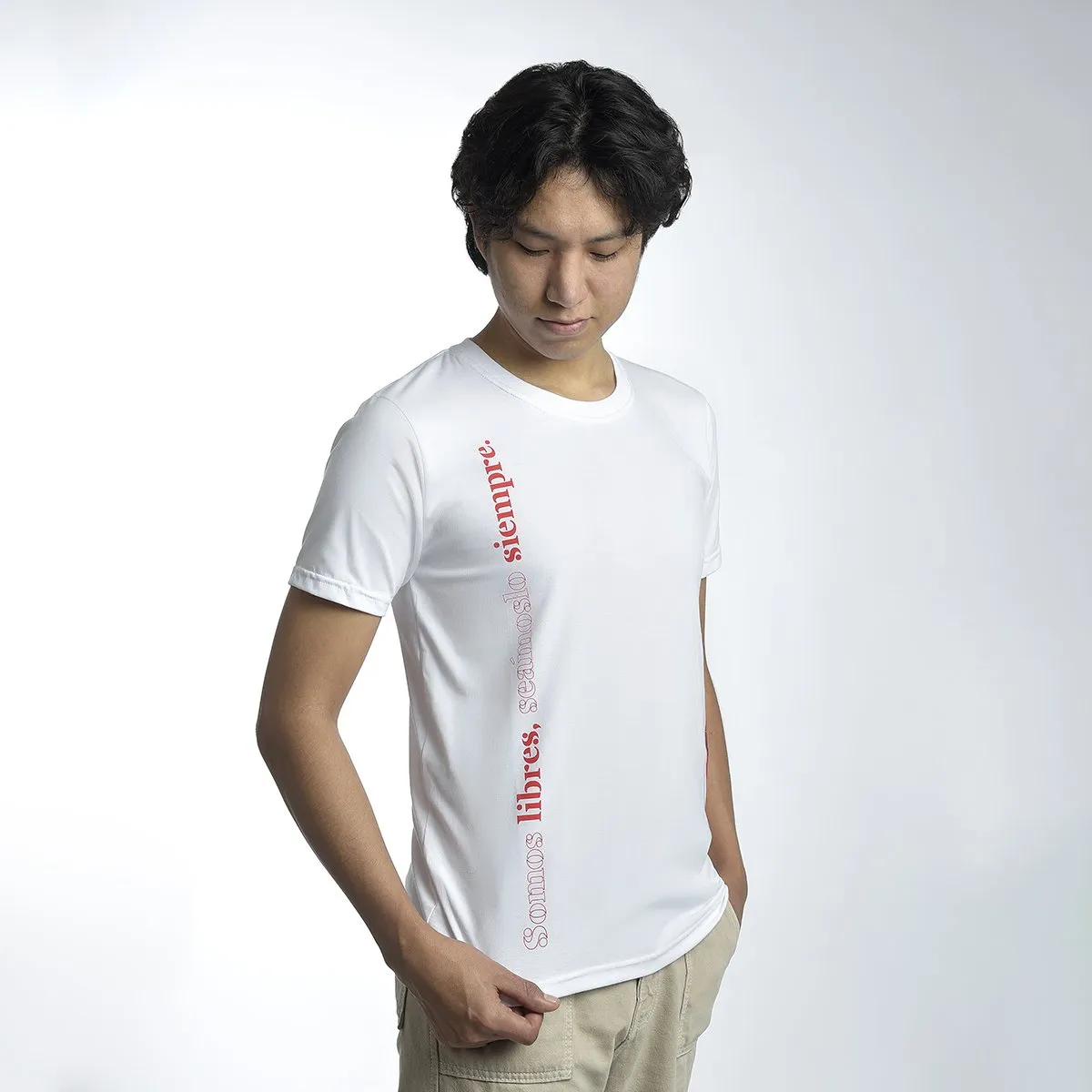 NUESTRO - Polo Fiestas Patrias Escarapela Perú